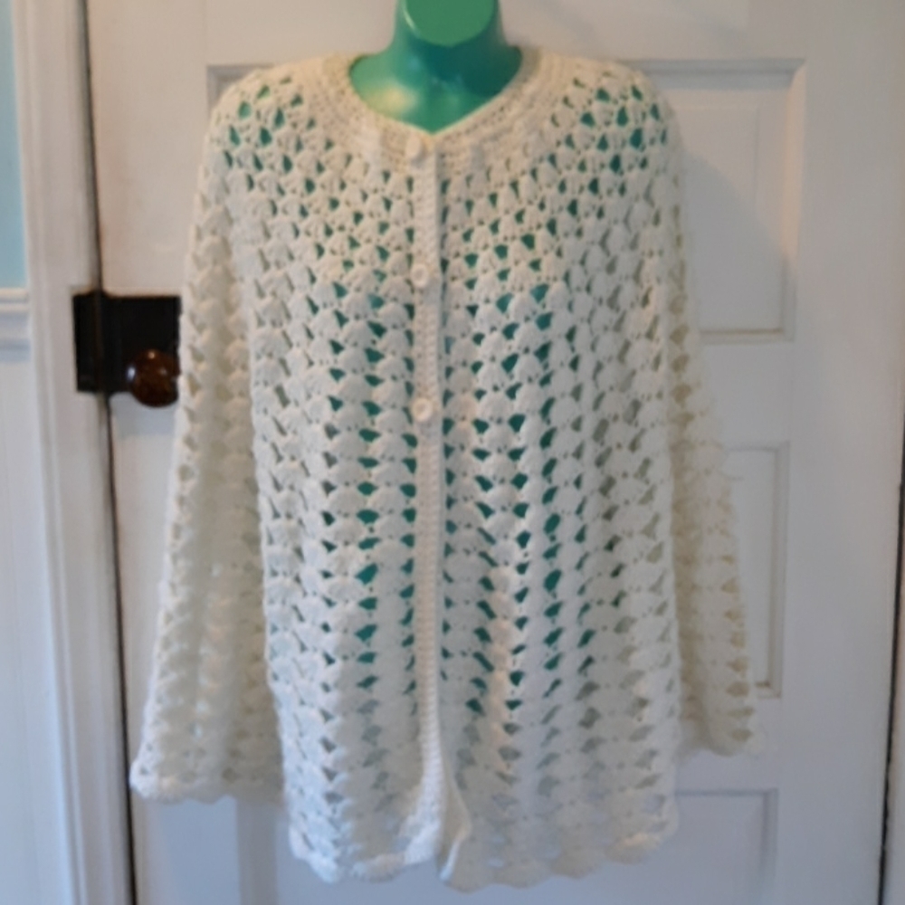 Vintage 1970s handmade shawl boho